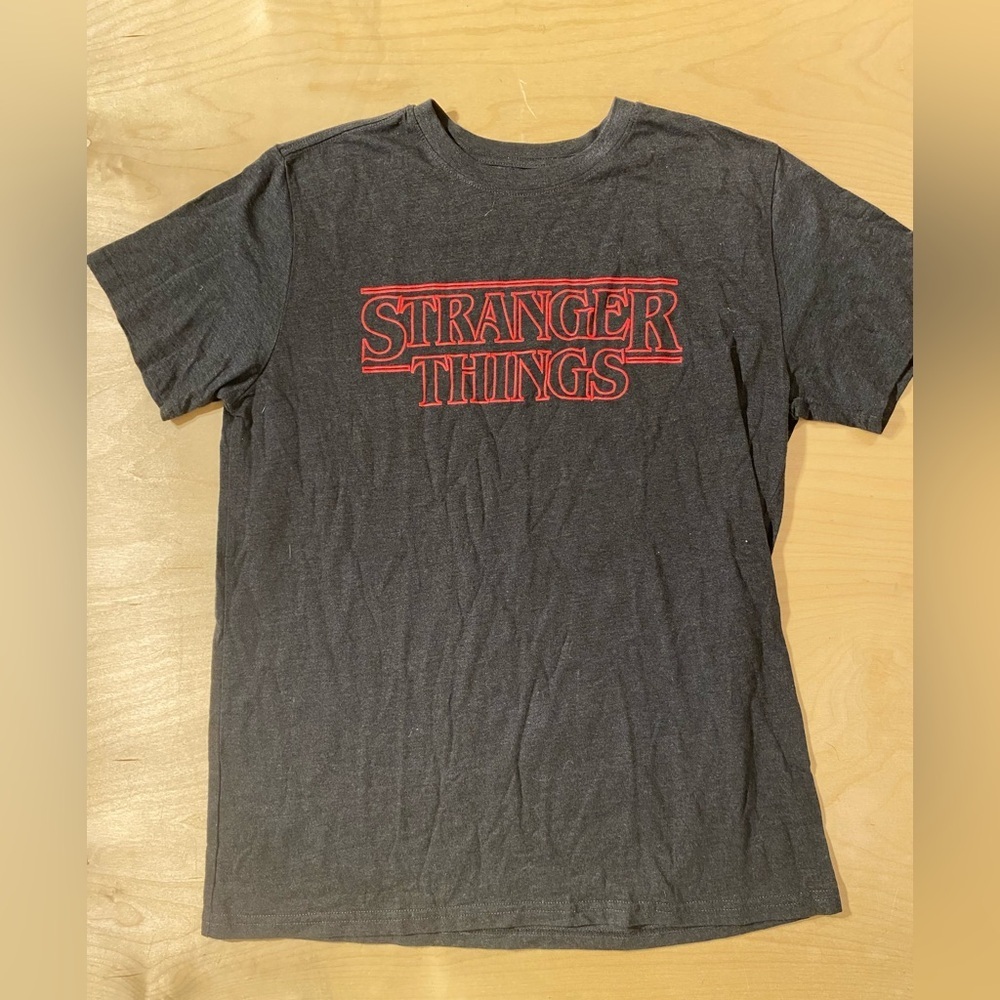 Stranger Things Men's Black T-Shirt XL (OV)